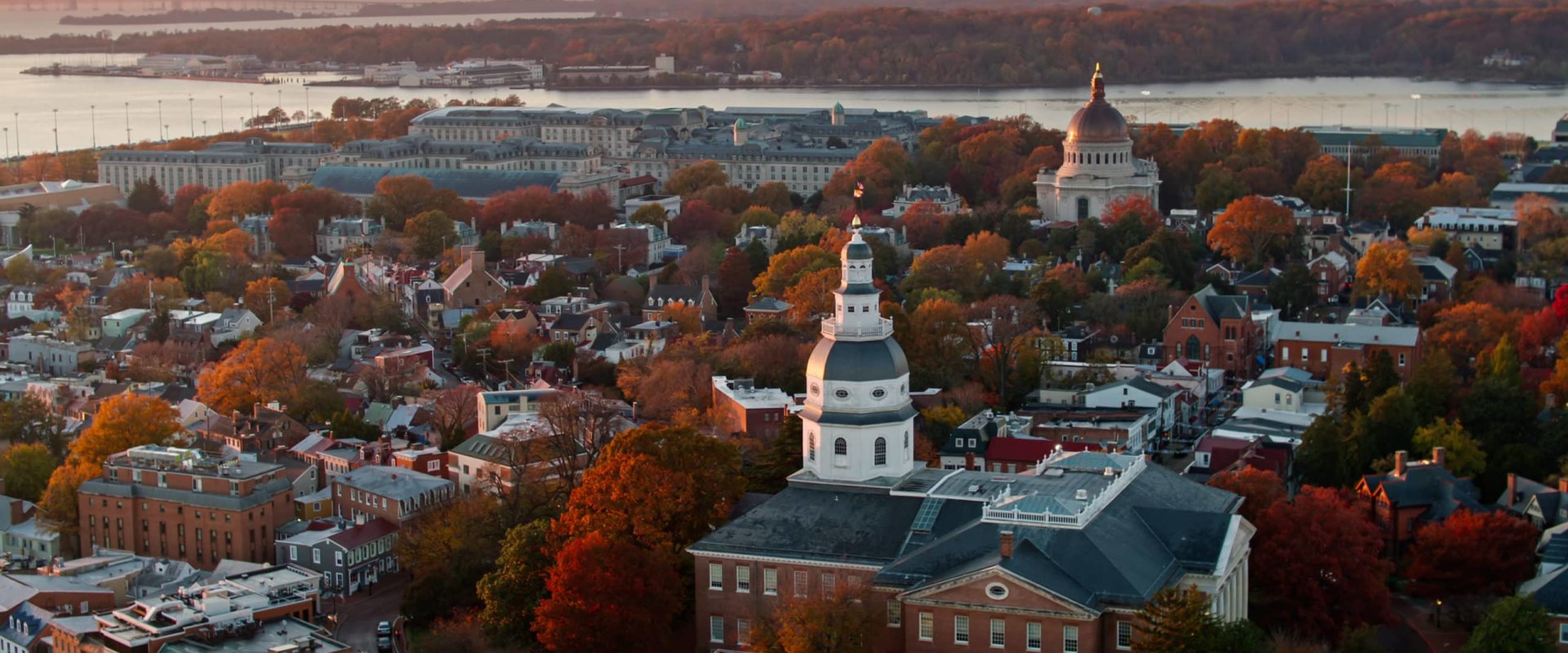 What Types of Activities Does a Central Maryland Residents Organization Typically Organize for Its Members?
